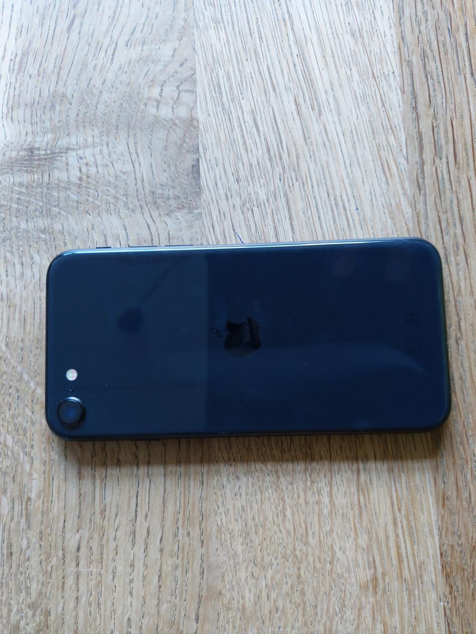 IPhone SE