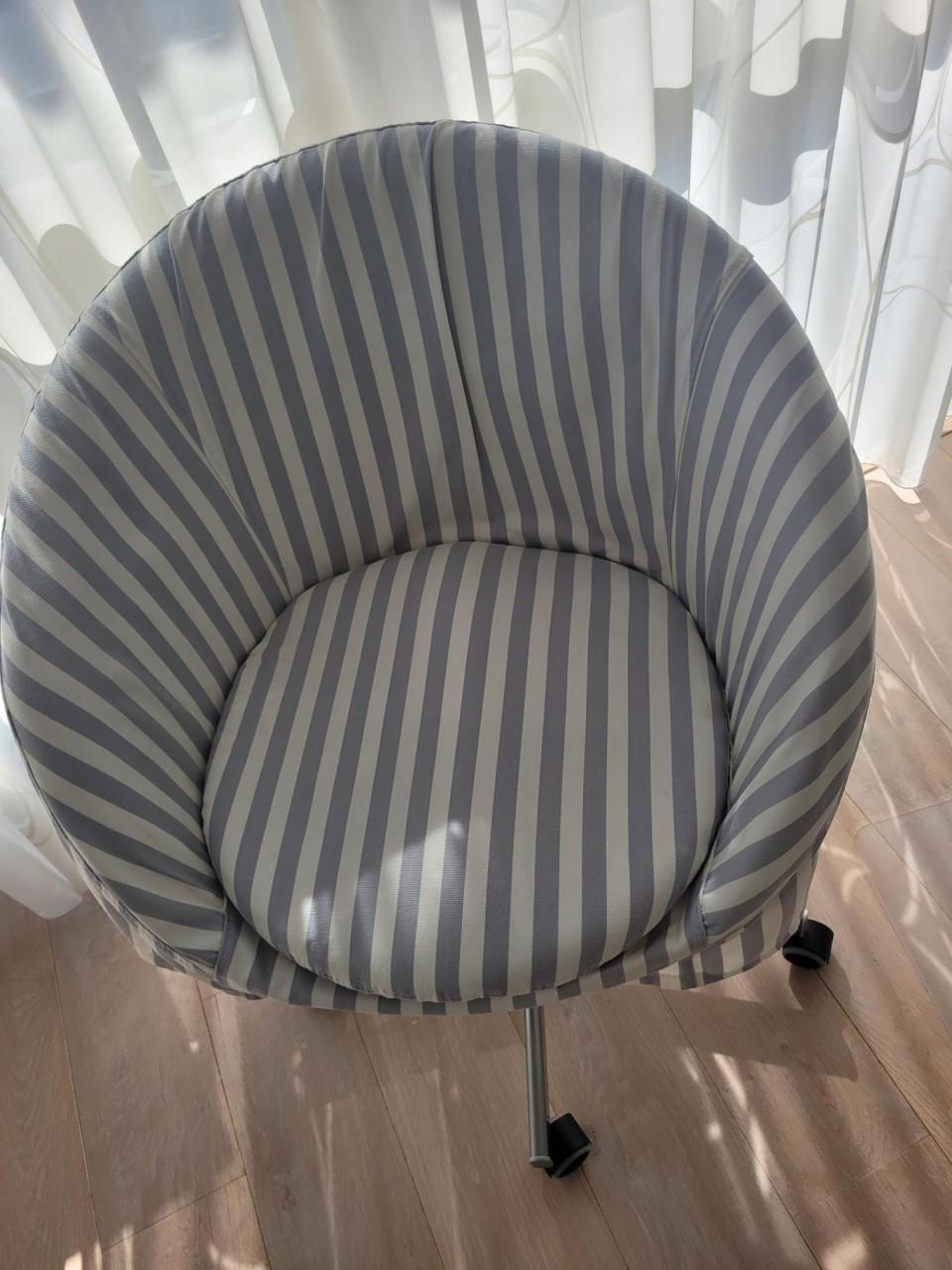 Bureaustoel Ikea type Skruvsta wit