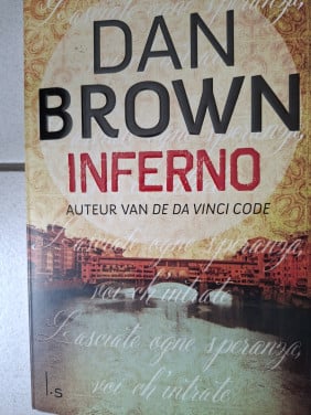 Dan Brown  , Inferno