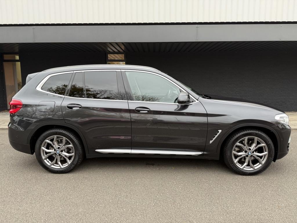 BMW X3 xdrive20i x-line