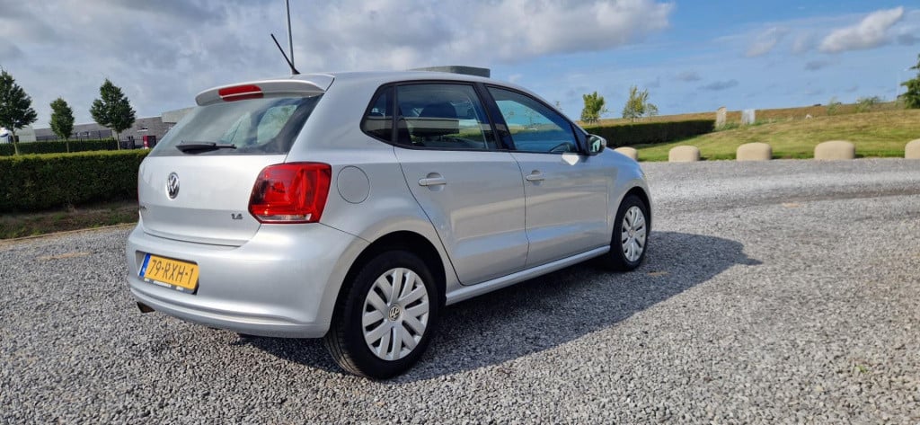 Volkswagen Polo 1.4-16v comfortline | airco | cruise control | armsteun | e