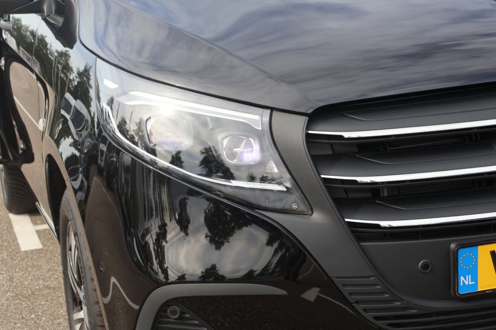 Mercedes-Benz Vito 119 cdi l2 select l mbux l multibeam led l trekhaak 2,5t