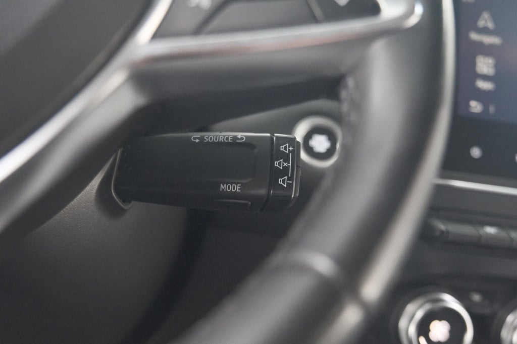 Renault Captur tce 100 intens | camera | navigatie | parkeersensoren