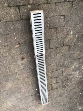 Te koop straat-terras drain ( lijngoot) merk ACO