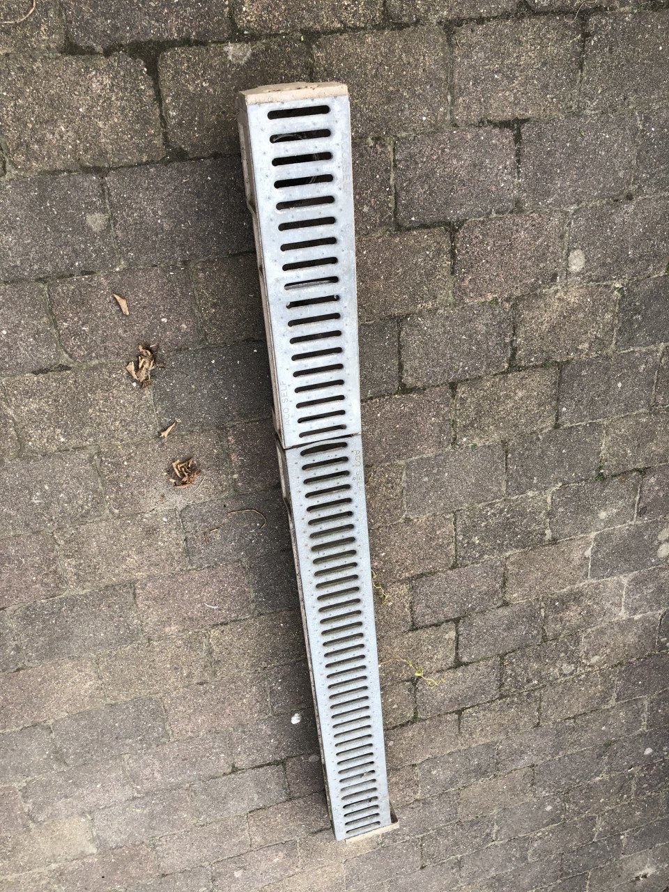 Te koop straat-terras drain ( lijngoot) merk ACO