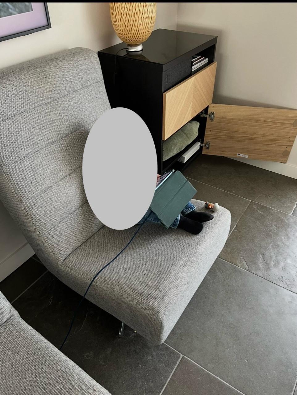 2 draaibare grijze fauteuils