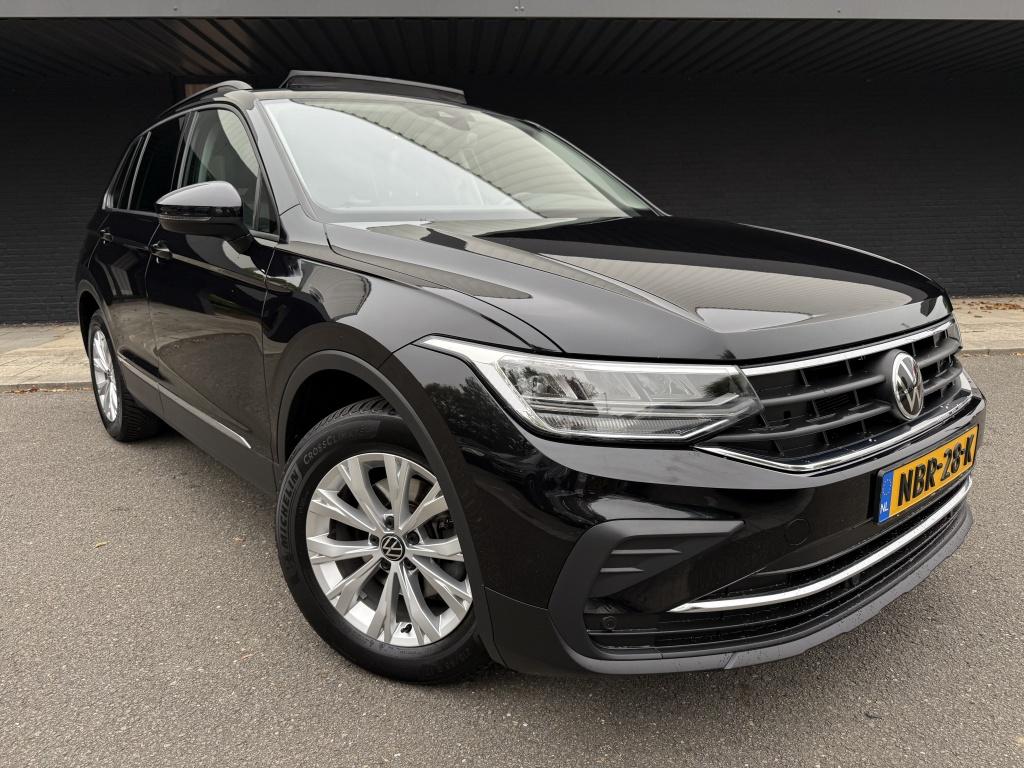 Volkswagen Tiguan 1.5 tsi life - zeer goed uitgerust - dealeronderhouden -