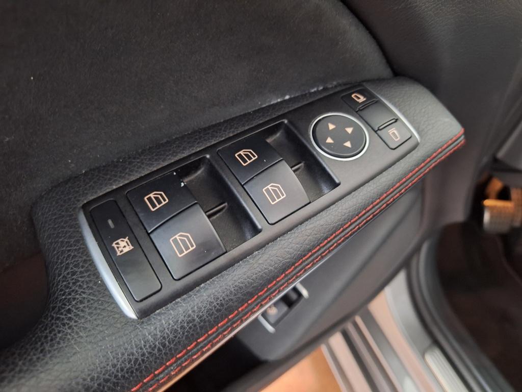 Mercedes-Benz Cla 180 ambition | amg