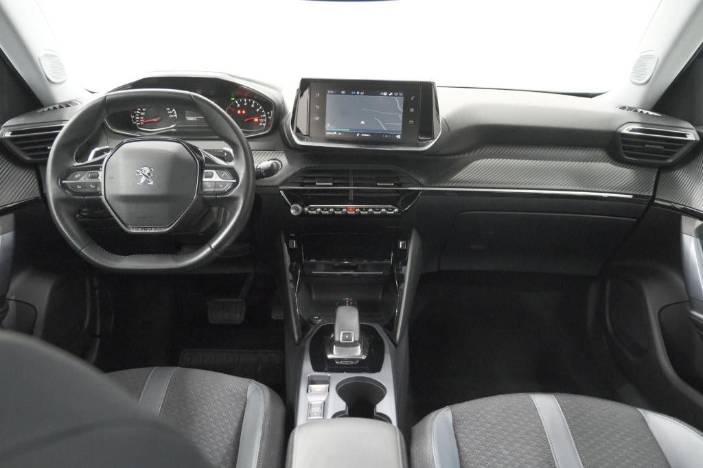 Peugeot 2008 puretech 130 eat8 allure | camera | navigatie | apple carplay 
