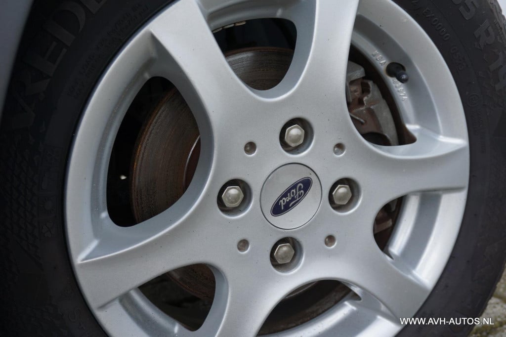 Ford Fiesta 1.4-16v crossroad
