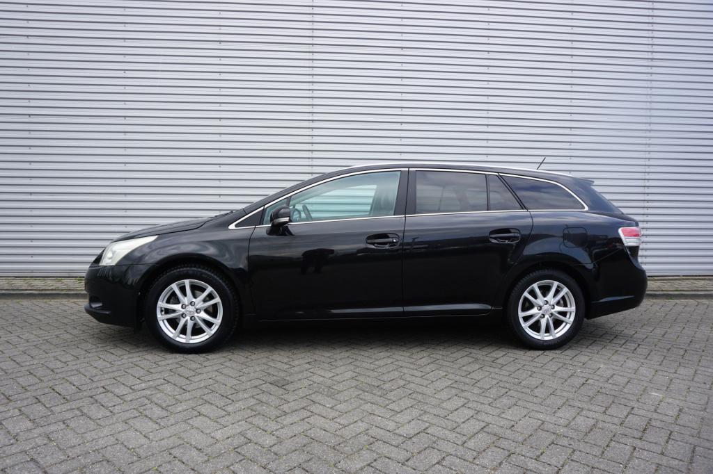 Toyota Avensis wagon 2.0 vvti business automaat - climate / cruise / camera