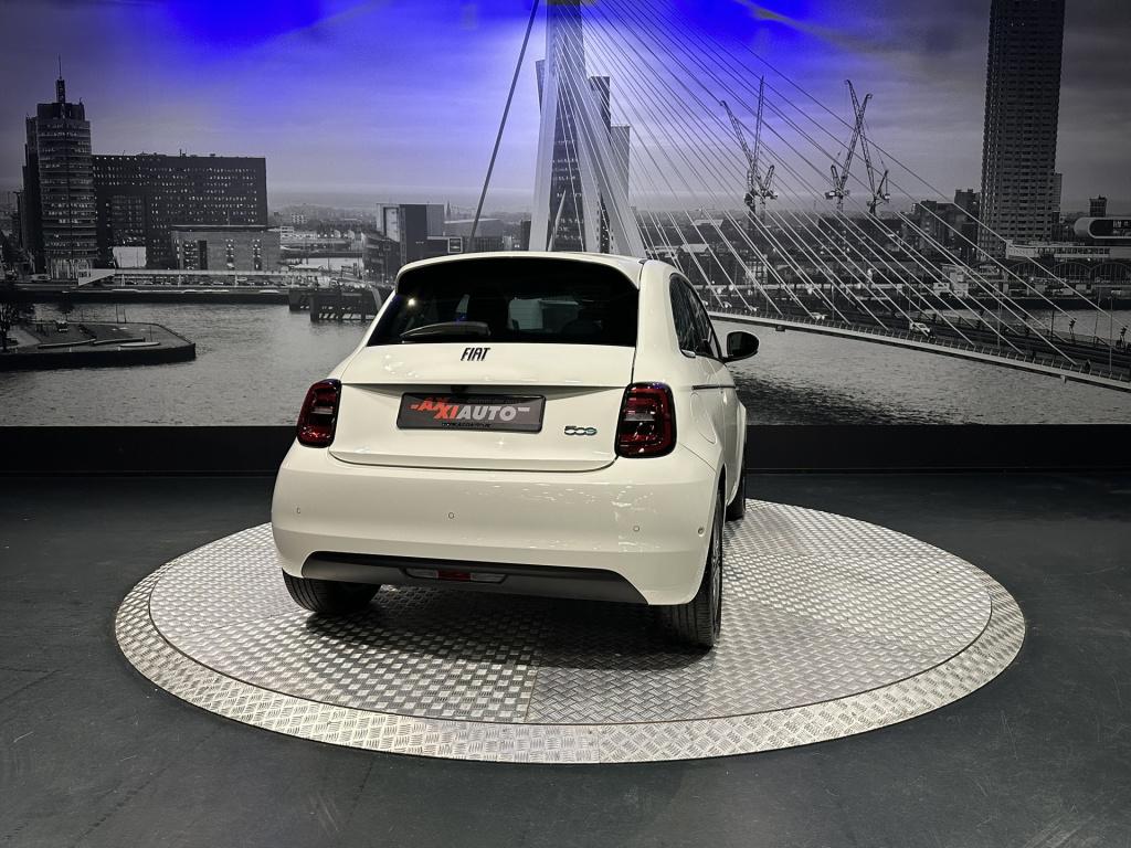 Fiat 500 icon 42 kwh *carplay*camera*