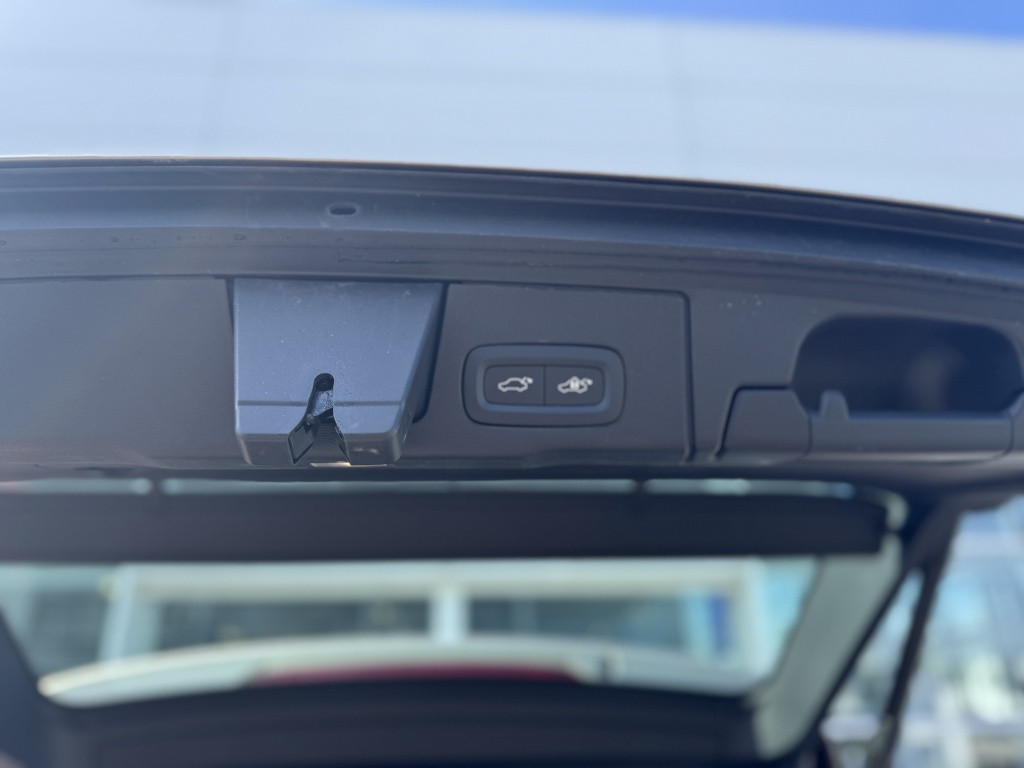 Volvo XC60 t6 398pk recharge plus dark| panodak| adap.cruise| trekhaak| 360