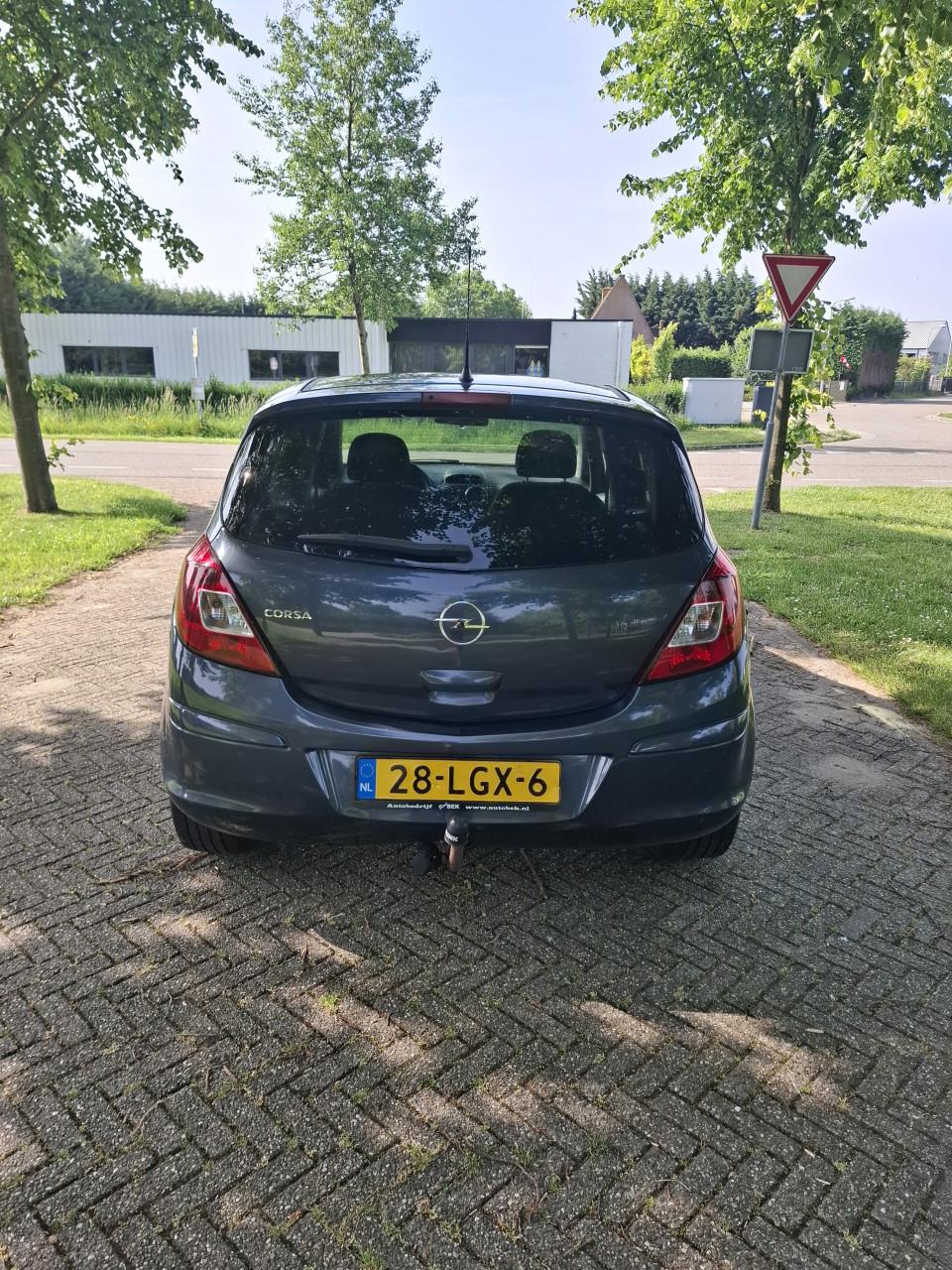Opel corsa 1.4
