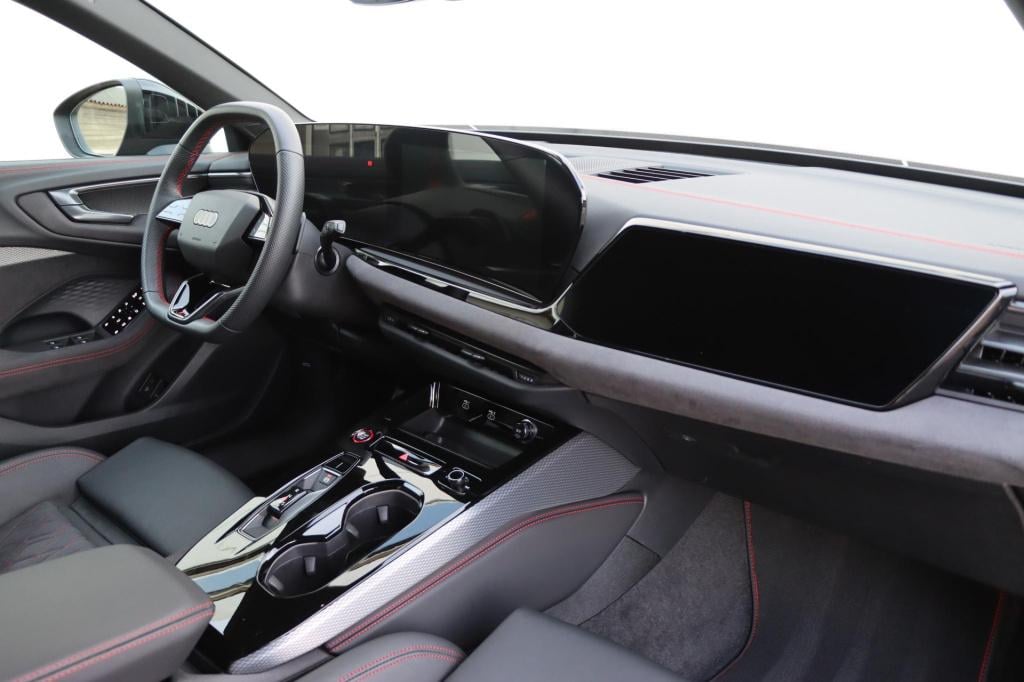 Audi A5 avant 2.0 e-hybrid quattro s edition competition 367pk s-tronic | s