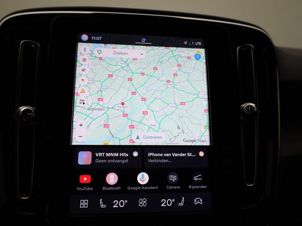 Volvo XC40 recharge core | automaat | navigatie | apple carplay / android a
