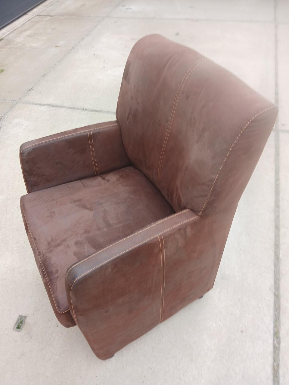 6 Eetkamerstoelen gratis