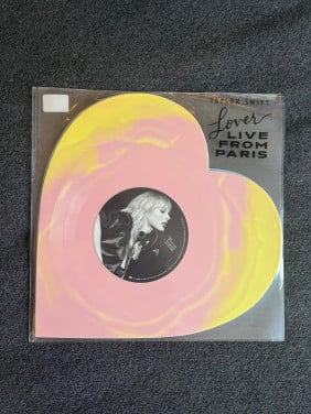 Taylor Swift - Lover Live From Paris
