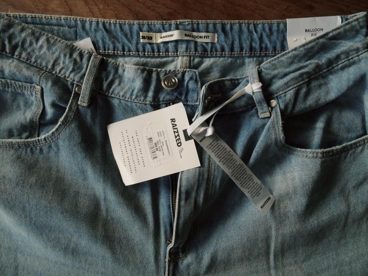 Jeans van Raizzed maat 31.