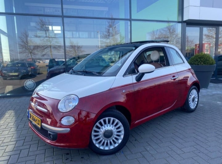 Te koop: Fiat 500 1.2 C 2008 rood gemarmerd/wit. Heel speciaal en uniek!