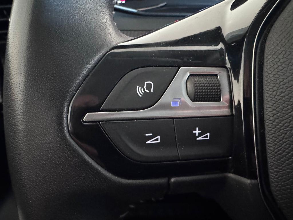 Peugeot 208 1.2 puretech active