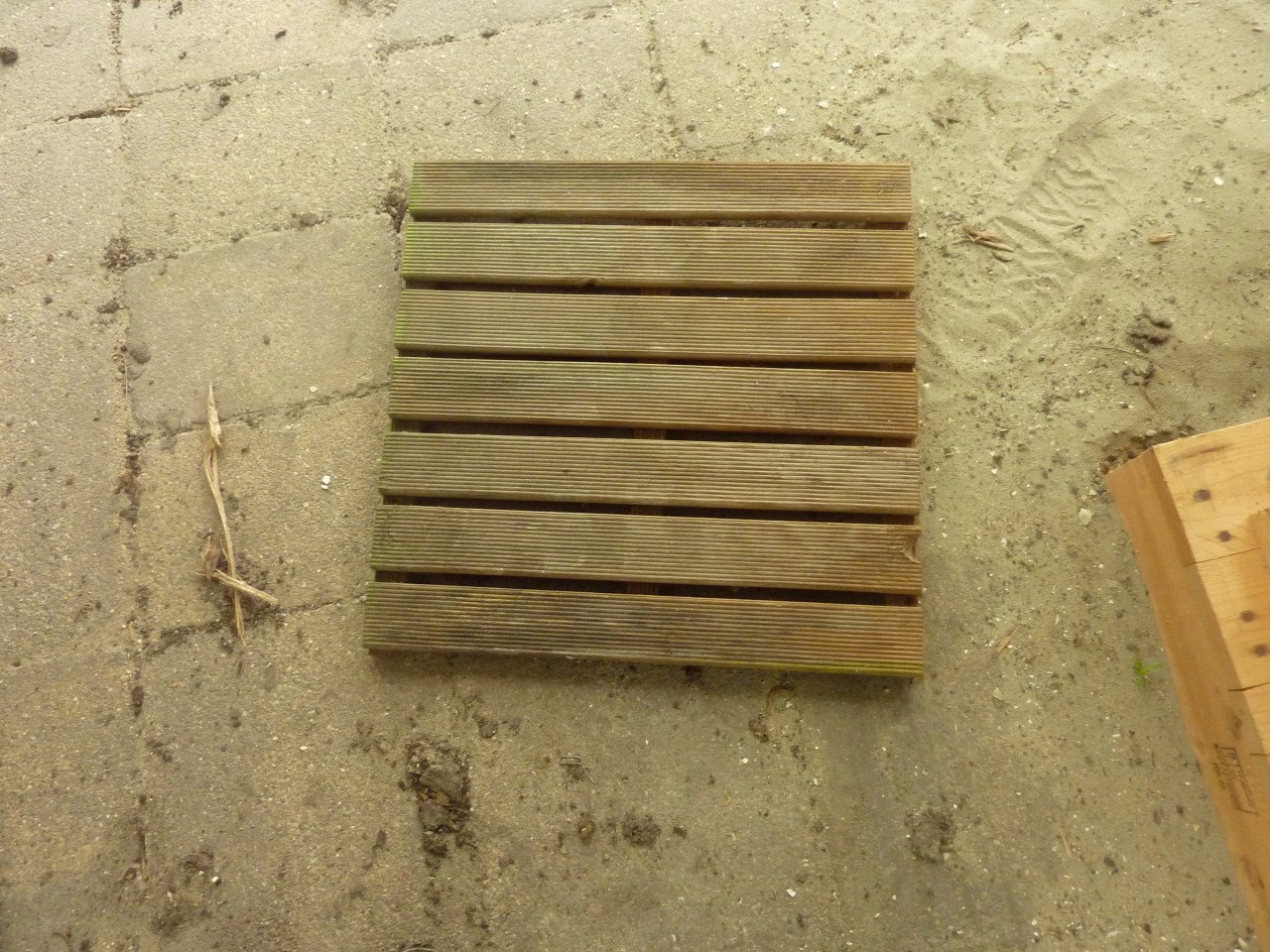 Houten tuintegels