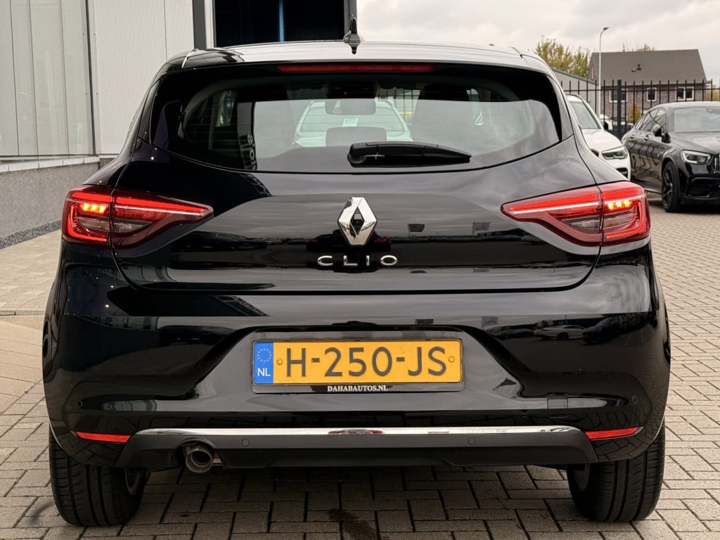 Renault Clio 1.3 tce intens | led | dab | achteruitrijcamera | acc | apple 