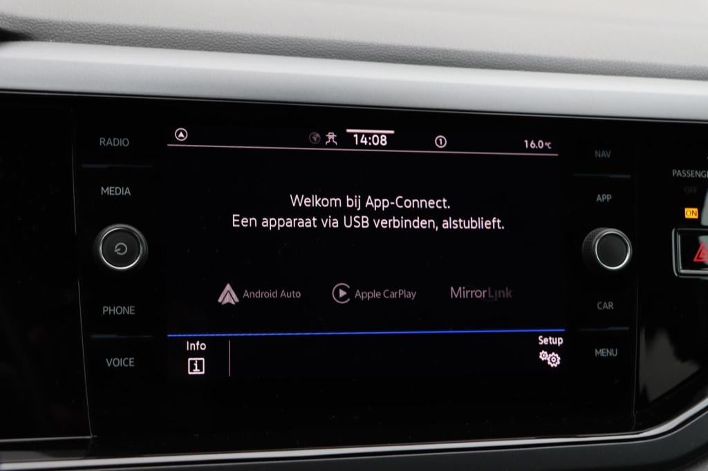 Volkswagen Taigo 1.0 tsi r-line 110pk dsg7 | stoelverwarming | camera | par