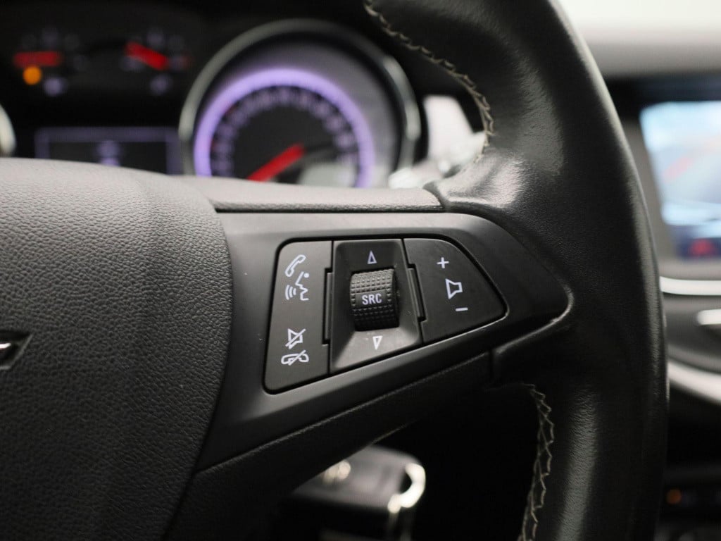 Opel Astra 1.2 edition | navigatie | camera | apple carplay / android auto 