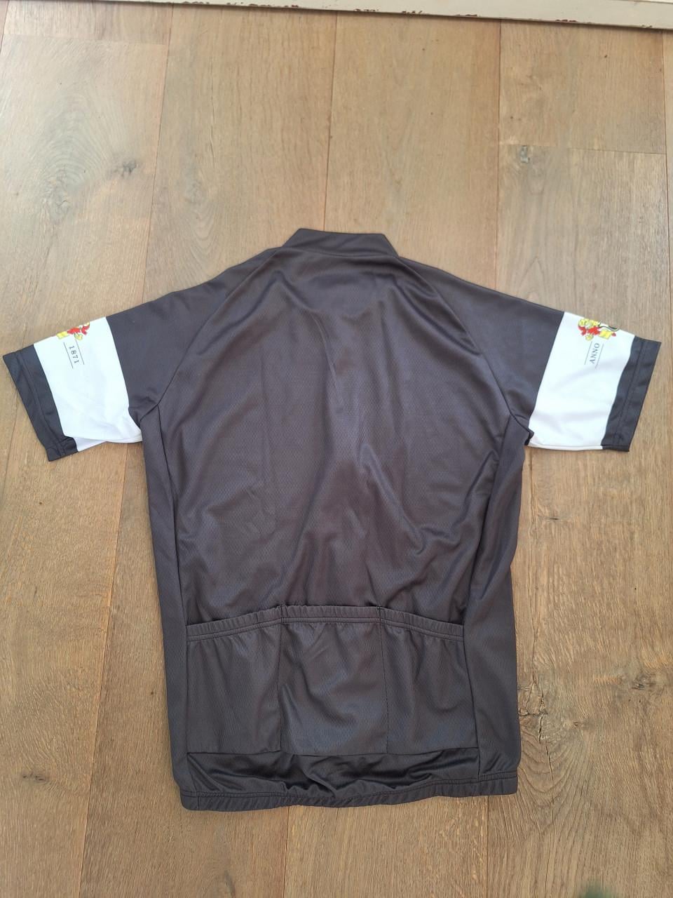 Fietsshirts en broek