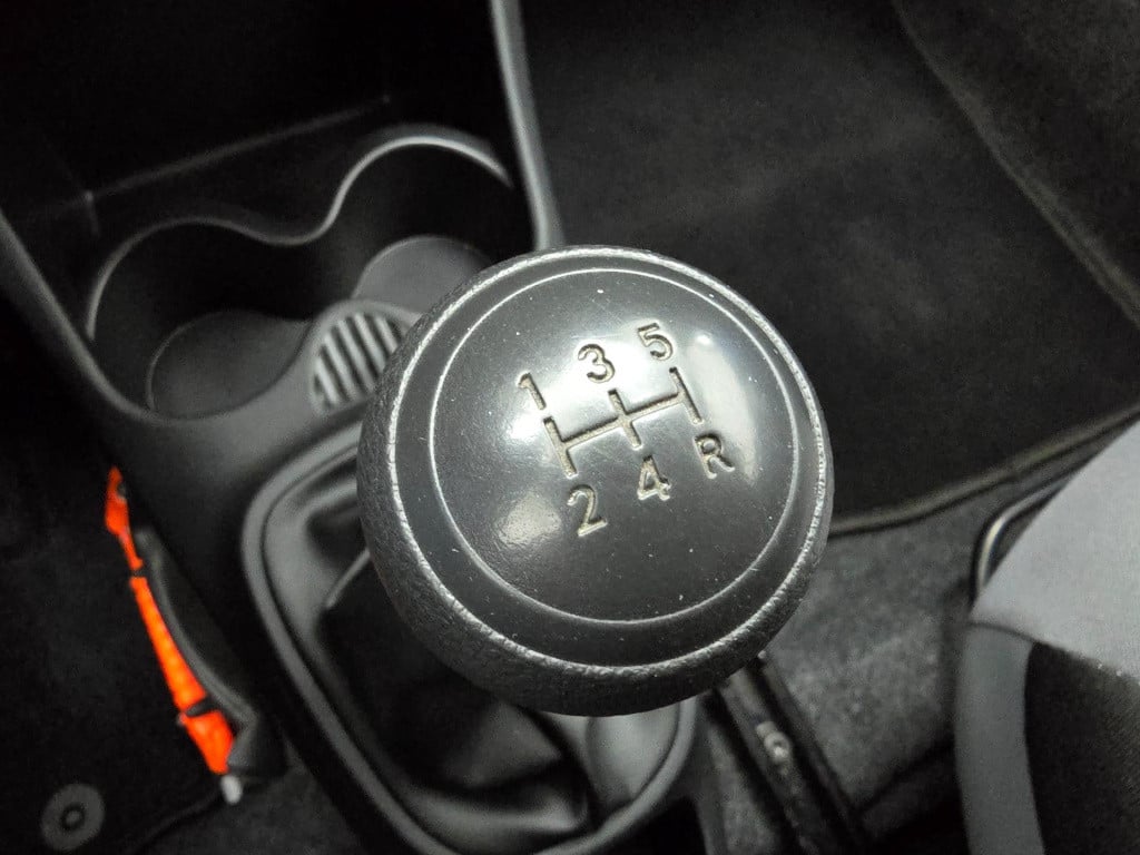 Peugeot 107 occasion 1.0 access accent met airco en 5 deurs uitvoering | tw