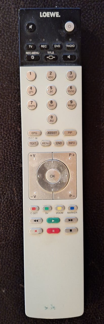 Vintage loewe tv op standaard