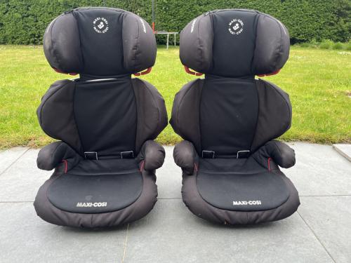 2 stuks Maxi Cosi zitverhoger