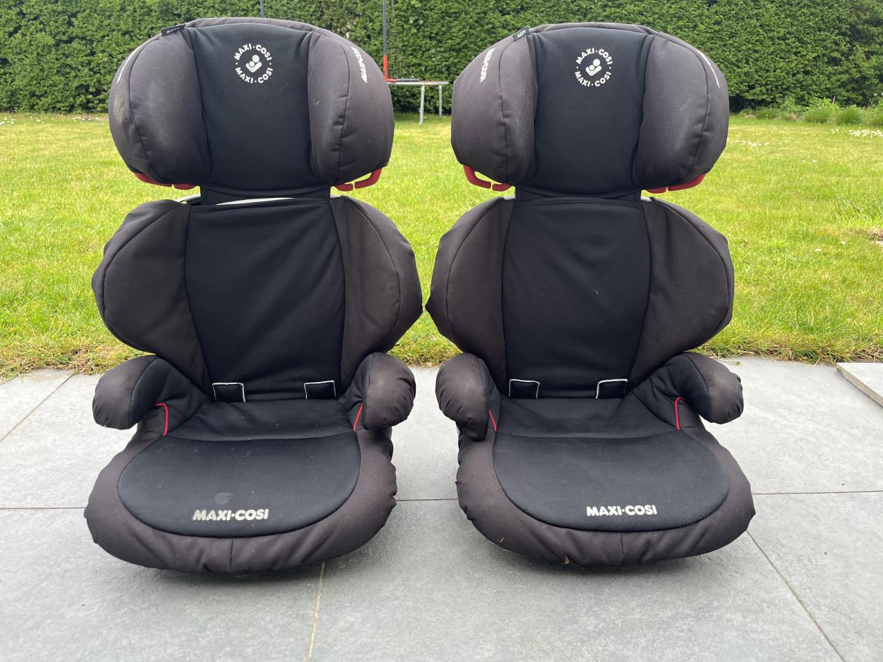 2 stuks Maxi Cosi zitverhoger