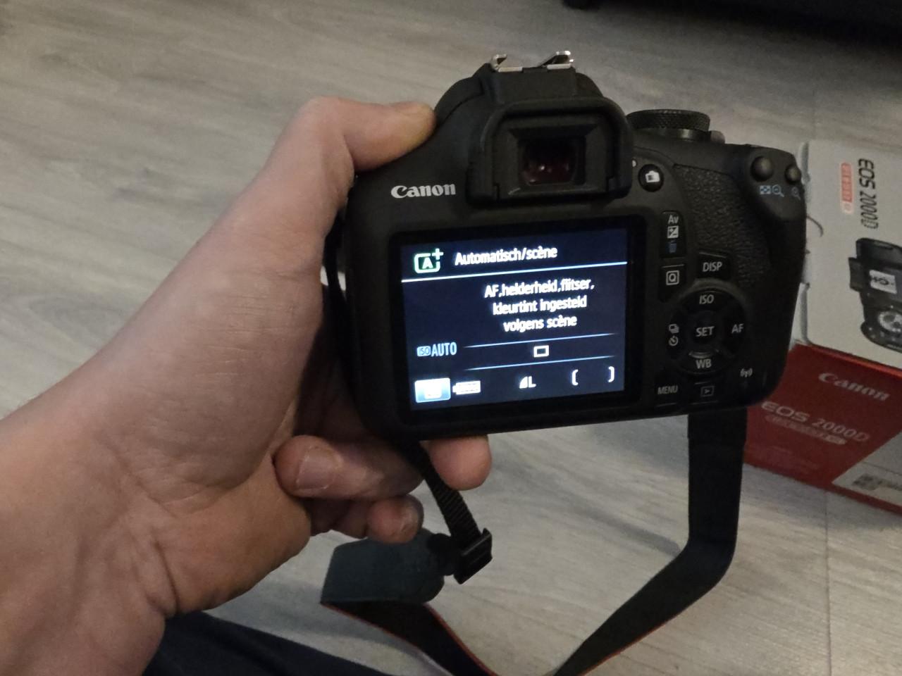 Canon Digitale fotocamera EOS 2000D