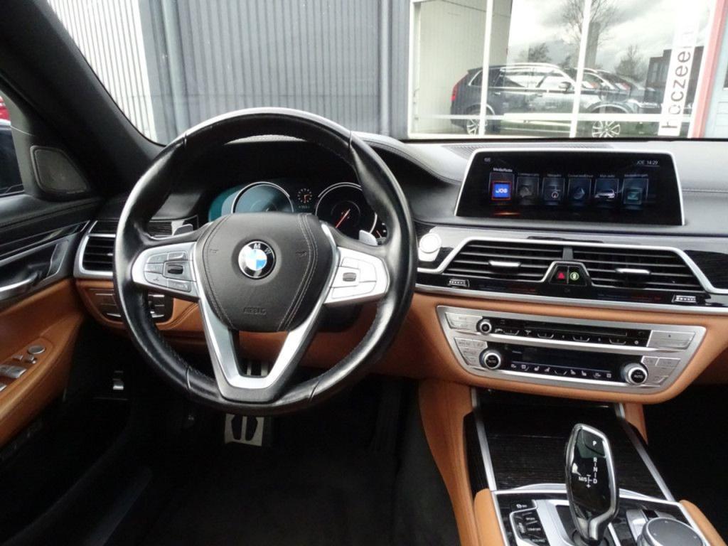 BMW 7 Serie 740e iperformance high executive m-sportpakket | driving assist