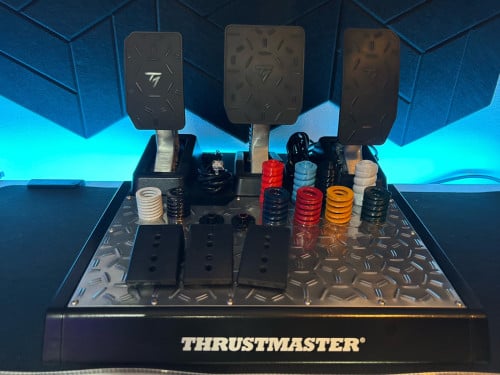 Thrustmaster T-lcm pedalen