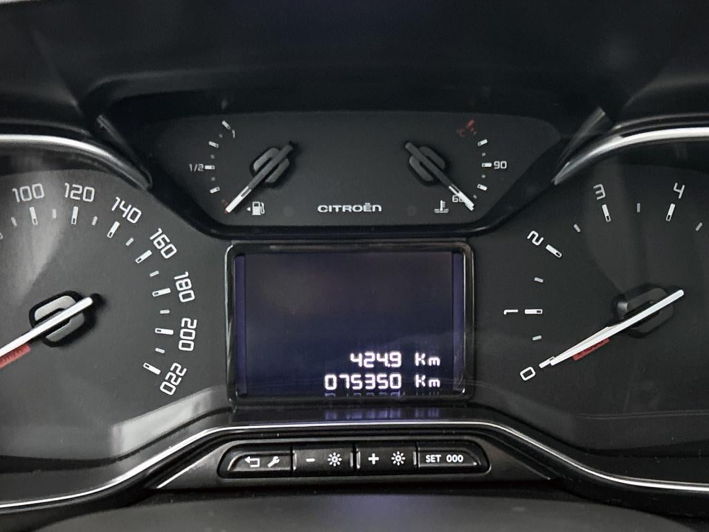 Citroen C3 Aircross 110 pk shine | rijklaar | panoramadak | keyless entry |