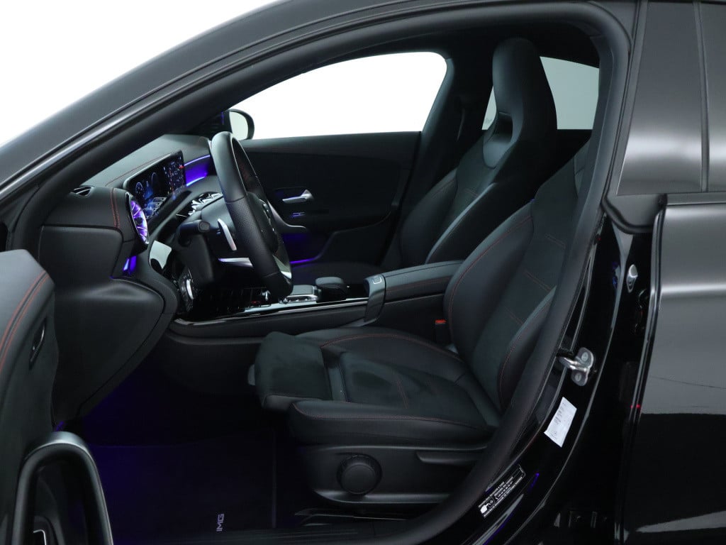 Mercedes-Benz Cla 250 e amg plug-in hybride | amg line | night pakket | pan