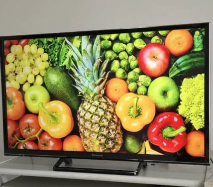 Panasonic SMART TV Full HD 32 inch LED 81CM ALS NIEUW!!!!!!!!