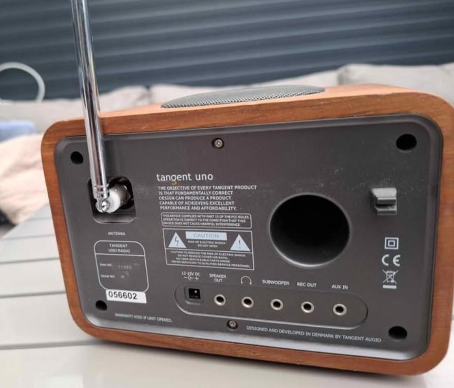 Tangent Uno tafelradio.