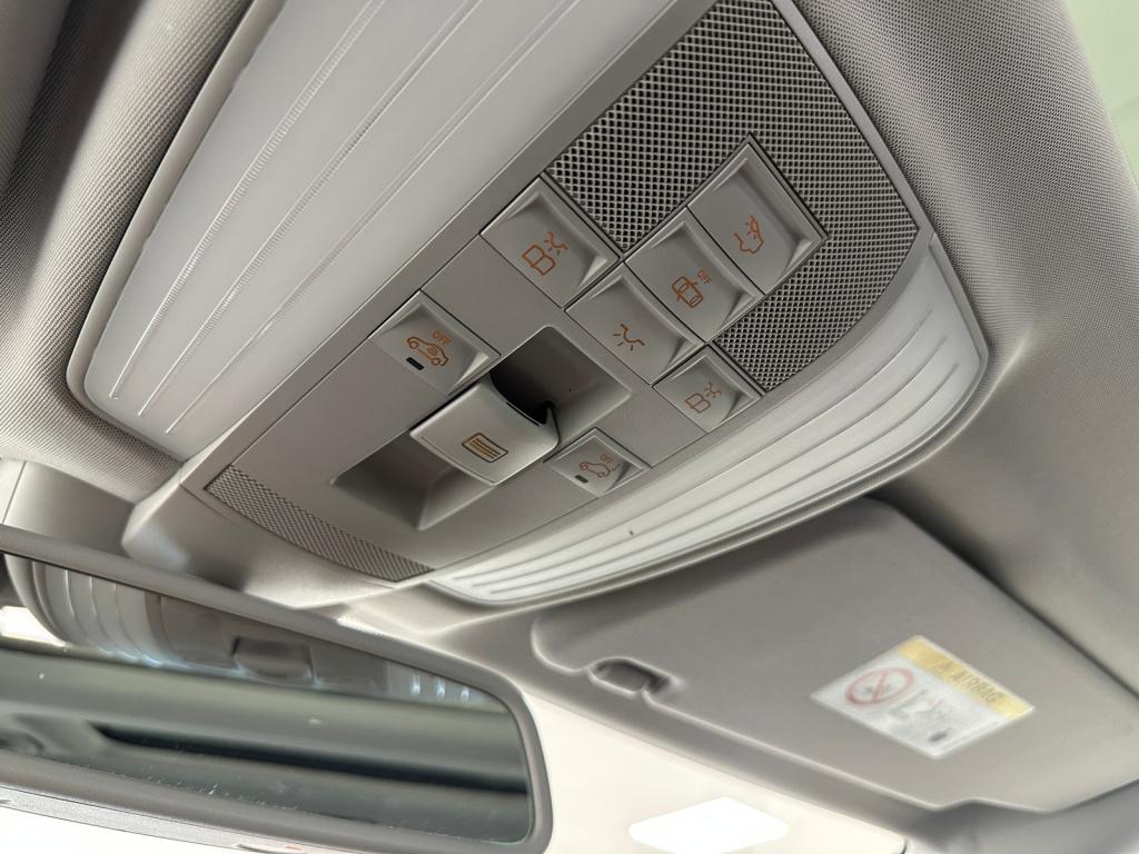 Mercedes-Benz E-Klasse 200 ambition avantgarde | panoramadak | trekhaak | l