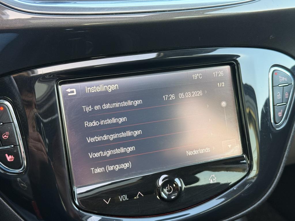 Opel Corsa 1.0 turbo opc-line | dab | stoel/stuurverwarming | pano | trekha