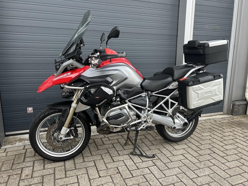 BMW R1200GS LC uit 2014 met 82 dkm, volledig aangekleed, rijklaar €8500,-