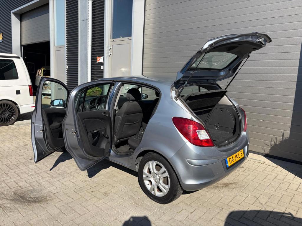 Opel Corsa 1.2-16v enjoy/1e eigenaar/cruise ctrl/airco/uniek/