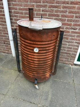 Barrel bbq