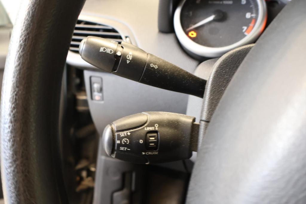Peugeot 207 1.4 xr nl auto, radio, cruise,