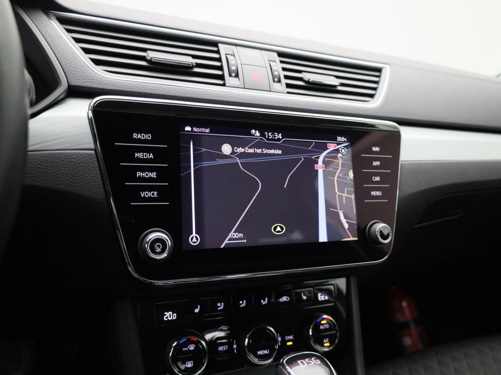 Skoda Superb combi 1.4 tsi iv business edition | automaat | navigatie | cam