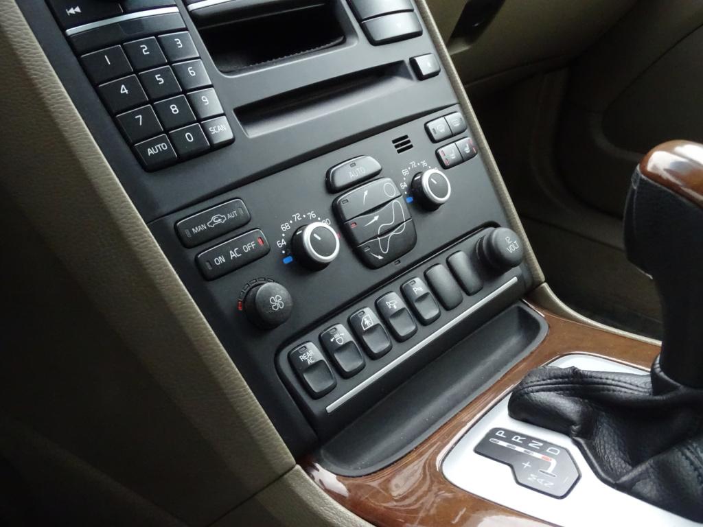 Volvo XC90 4.4 v8 executive edition 7-persoons | pano | stoeverwarming | me
