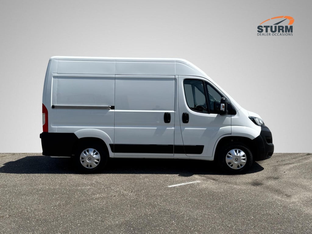 Peugeot Boxer 330 2.0 bluehdi l1h2 premium 3-persoons | trekhaak | kastinbo